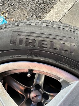 215/65 R17 PIRELLI zimné - 4