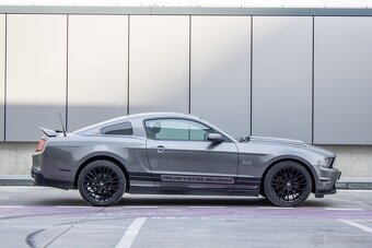 Ford Mustang Coupé 5.0 V8 / Automat / Po veľkom servise - 4