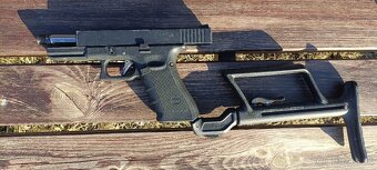 Glock g17 - 4