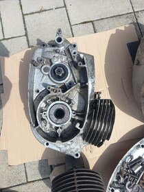 Jawa 250 353 motor - 4