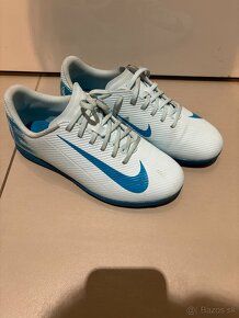 Halovky Nike 36,5 - 4