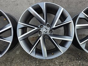 Vega Antracit 5x112 R19 8Jx19 ET44 Superb 3 Sportline - 4