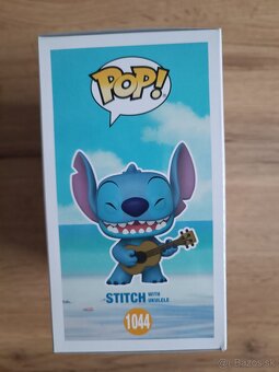 Funko pop Stitch with Ukulele - 4