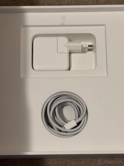 Apple Macbook air M1 8/256 - Nepouživaný s blokom - 4