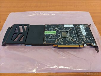 AMD Radeon Pro W5500 8GB - 4