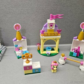 LEGO Disney 41144 Petite 's Royal Stable - 4