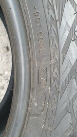 255/50 R19 Nokian - 4