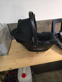 Predam vajicko Britax Romer+otocnu isofix stanicu - 4