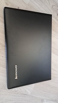 Predám Notebook Lenovo 300 - 4