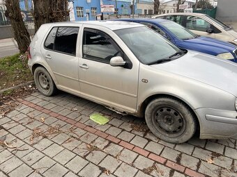 Volkswagen Golf 4 - automat - 4