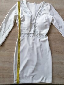 Spoločenské dámske biele šaty, veľkosť S/M - 4