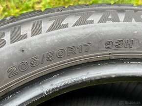 205/50 R17 - 4