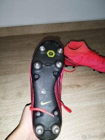 Predám kopačky Nike Mercurial veľkosť 41 - 4