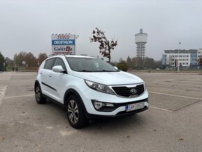 KIA SPORTAGE 2.0 CRDI - 4