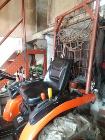 Kubota B1220 - 4