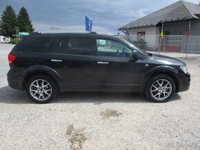 FIAT FREEMONT 2,0MJTd 125kw Urban 4x4 7míst 12/14 - 4