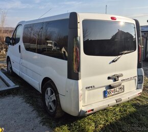 Opel Vivaro 2.5cdti 8miest - 4