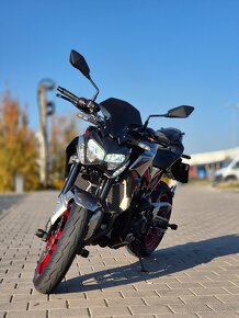 Kawasaki Z900 2024 v športovej úprave - TOP STAV - 4