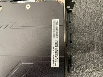 GIGABYTE GeForce RTX 2080 WINDFORCE OC 8G - 4