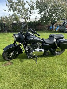 Kawasaki Vulcan 1600 Classic - 4