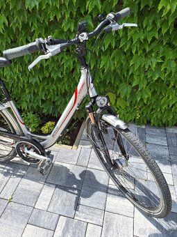 Dámsky elektrobicykel Simplon - 4