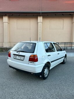 Golf mk3 1.6 55 kw benzín - 4