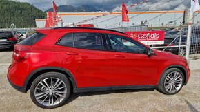 Mercedes-Benz GLA 180 d - 4