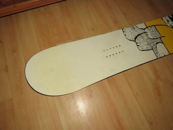 Predam snowboard UNIC,155 cm,bez viazania - 4