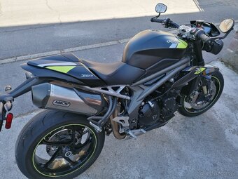 TRIUMPH Speed Triple RS 4/2021 - 4