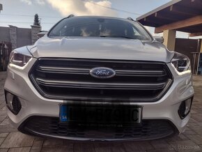 Ford Kuga 2.0 TDCi Duratorq ST Line X A/T AWD - 4