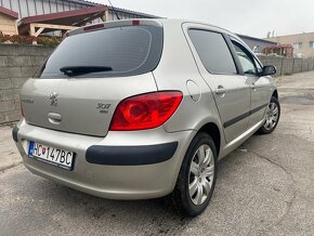 Peugeot 307 - 4