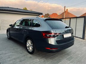 Škoda Superb Combi 2.0tdi dsg Joy plus - 4