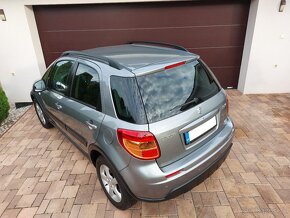 Suzuki SX4 1.6 benzin 4x4 Comfort - 4