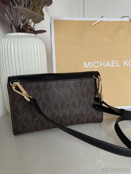 Michael Kors crossbody kabelka - 4