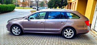 Škoda Superb 2.0 Tdi CR 103Kw R,v, 11/2013 LAVRIN & KLEMENT - 4