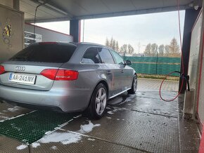 Predám-Audi a4 b8 2.0tdi 88kw - 4