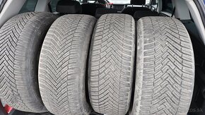 235/55 r18 - 4