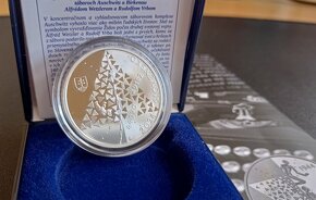 10 EUR správa o táboroch Auschwitz-Birkenau 2024 PROOF - 4