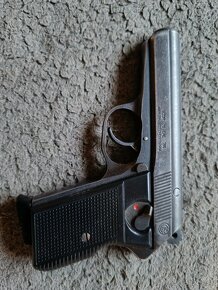 ČZ vzor 70 a CZ52 - 4