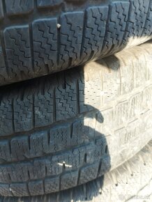 Predam jazdené zimné gumy 245/45 r18+225/75r16c - 4