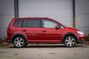 Volkswagen Touran Cross 2.0TDI - 4