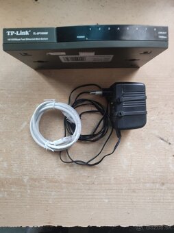 Zyxel vdsl-gateway vmg 3312-t20a + tp link - 4