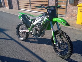 Kawasaki kxf450 2010 - 4