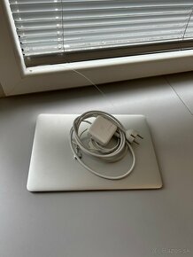 Apple Macbook Air 13” mid 2013 - 4