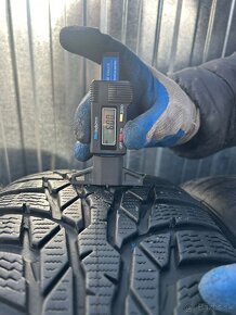 Nokian 205/55R16 zimné - 4