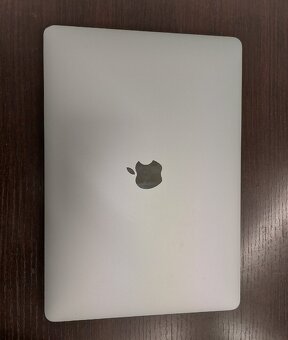 MacBook Pro 13-inch 2020 - 4