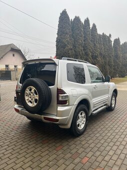 Mitsubishi Pajero 3 3.2 GLS = SuperSelect, Bez korozie = - 4