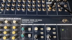 Behringer Eurodesk MX3282A - 4