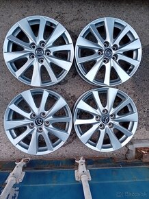 MAZDA ORIG.ALU DISKY.7×17/ET50/5×114,3 - 4