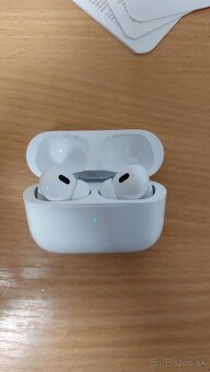 Apple AirPods Pro 2 generácie - Špičkový zvuk - 4